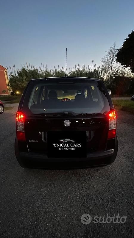 Usata Fiat Idea Active 95 CV (69 kW) 2011 Nero Monovolume