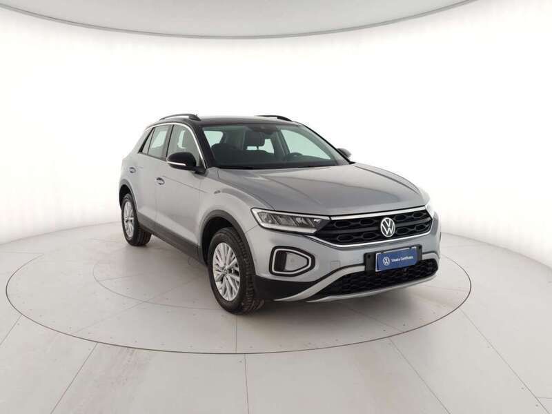 Usata VW T-Roc Life 150 CV (110 kW) 2024 Grigio SUV