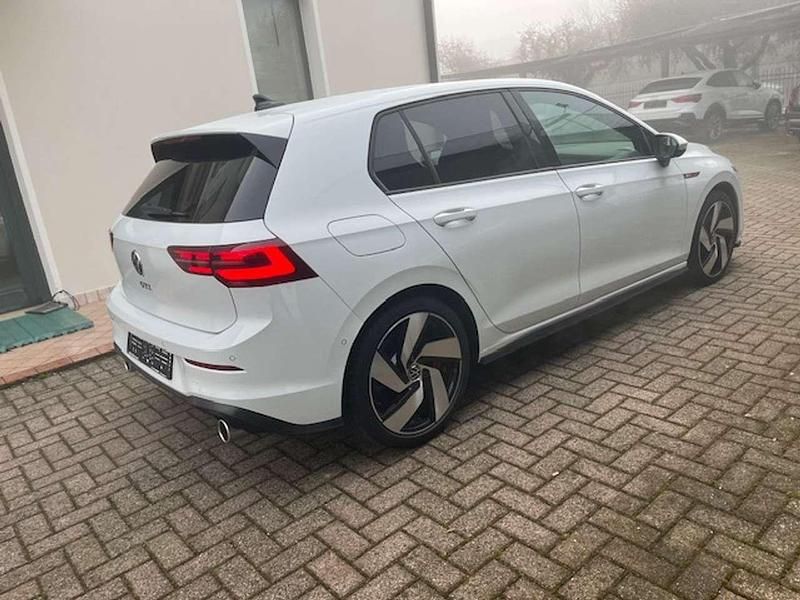 Usata VW Golf VIII GTI 245 CV (180 kW) 2022 Bianco Berlina