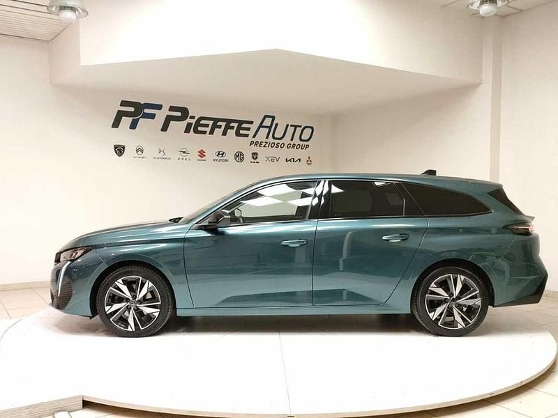 Usata Peugeot 308 S 131 CV (96 kW) 2022 Verde Station wagon