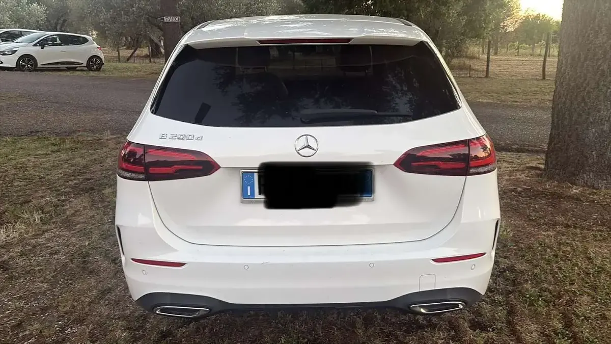 Usata Mercedes B200 AMG 150 CV (110 kW) 2019 Utilitaria
