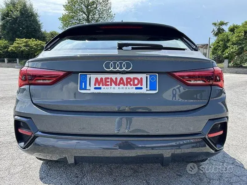 Usata Audi Q3 Business Plus 150 CV (110 kW) 2021 Grigio SUV