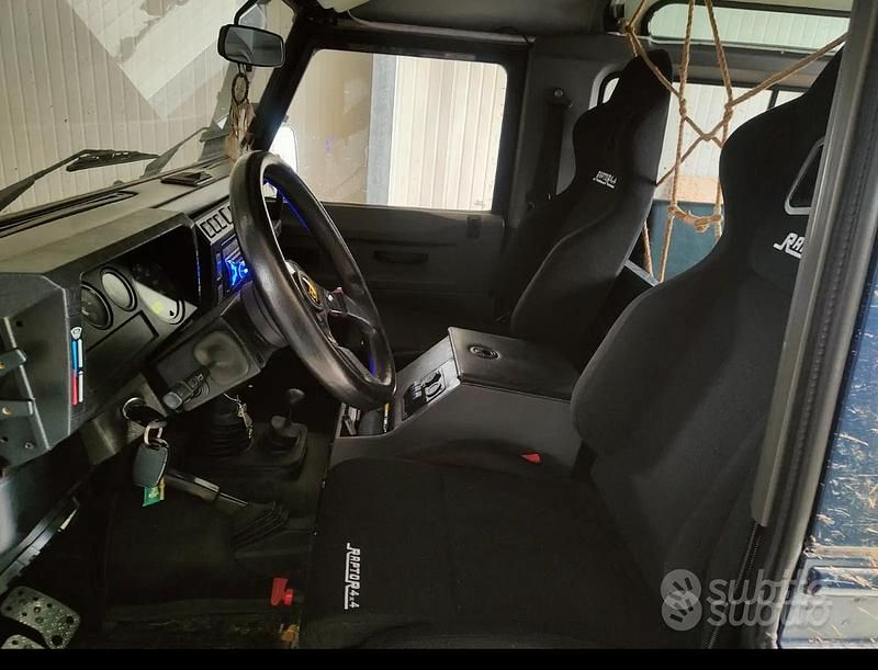 Usata Land Rover Defender 2002 SUV