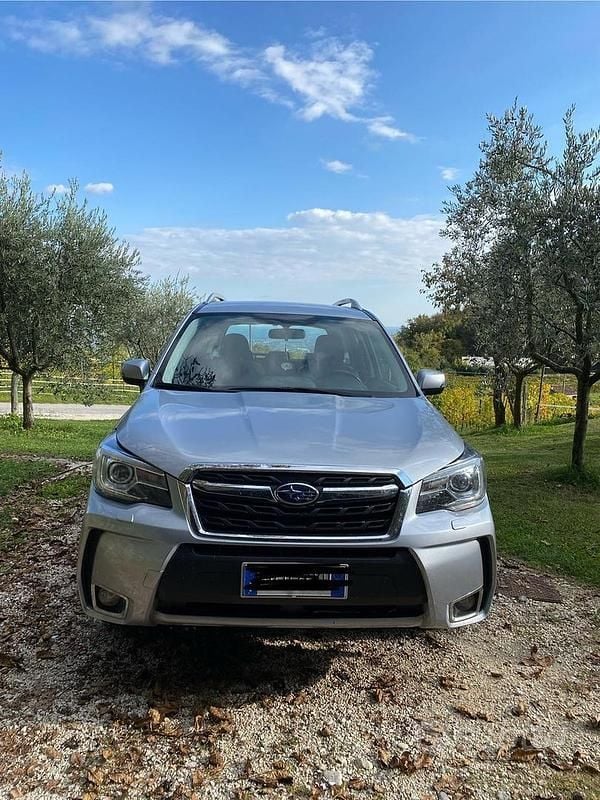 Usata Subaru Forester Sport 147 CV (108 kW) 2018 Grigio SUV