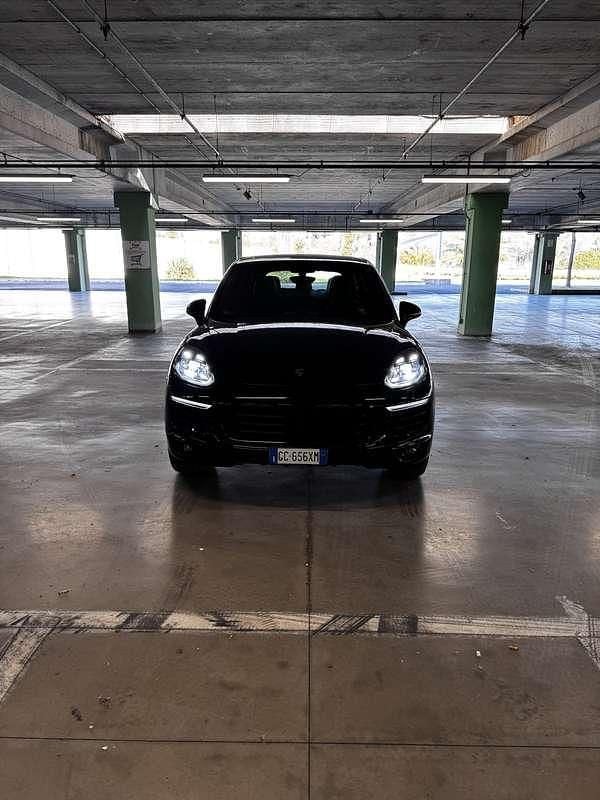 Usata Porsche Cayenne 250 CV (183 kW) 2014 SUV