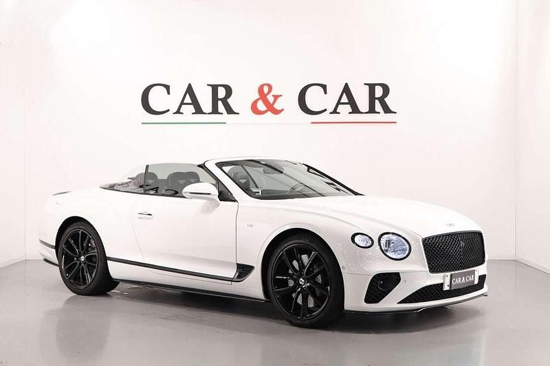 Usata Bentley Continental GT Convertible 549 CV (403 kW) 2020 Bianco Cabrio