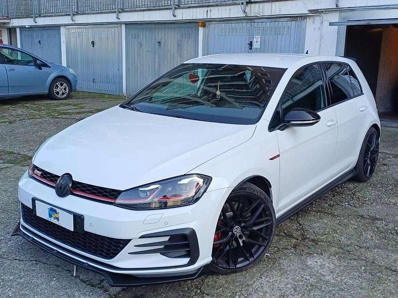 Bianco Usata 2019 VW Golf VII GTI Tre volumi | 25.990 € (Buon prezzo) - Immagine 1/4