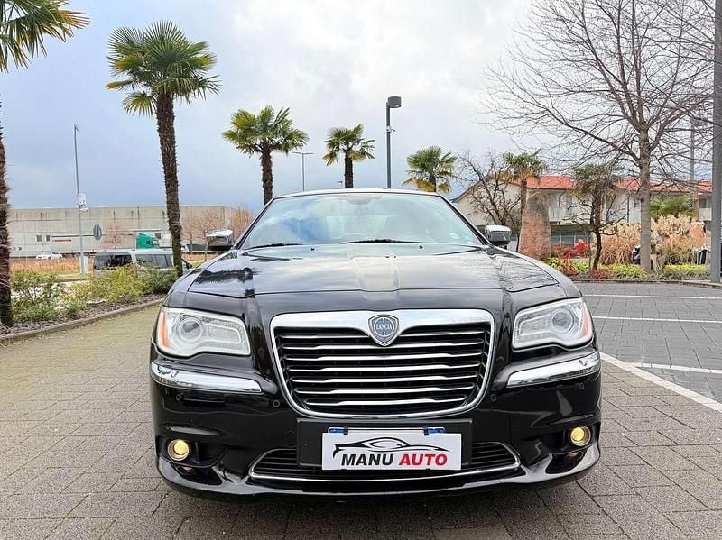 Usata Lancia Thema Platinum 239 CV (175 kW) 2012 Other Berlina