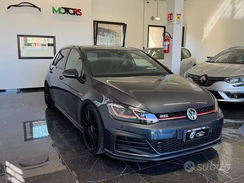 Usata VW Golf VII GTI 245 CV (180 kW) 2019 Grigio Berlina