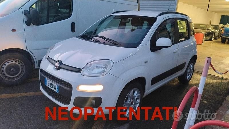 Usata Fiat Panda Easy 80 CV (58 kW) 2013 Bianco Utilitaria