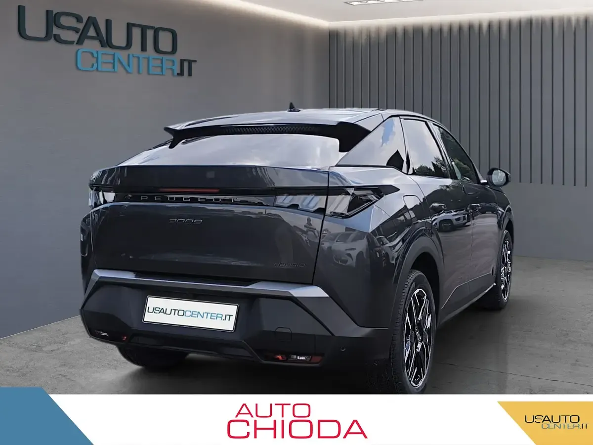 Usata Peugeot 3008 Allure 195 CV (143 kW) 2025 Nero SUV