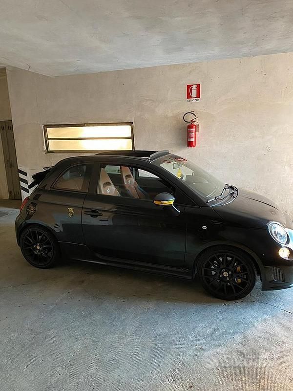 Usata Abarth 595C Competizione 180 CV (132 kW) 2016 Nero Cabrio
