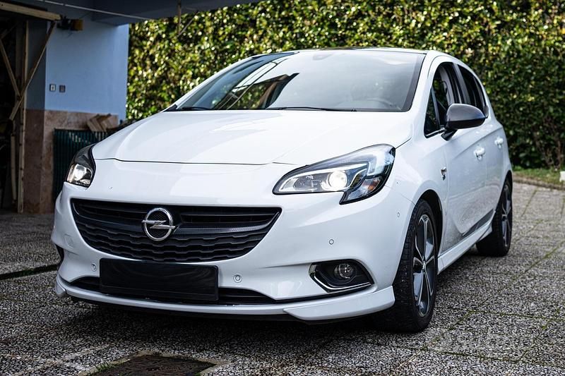 Usata Opel Corsa OPC 150 CV (110 kW) 2017 Bianco Berlina