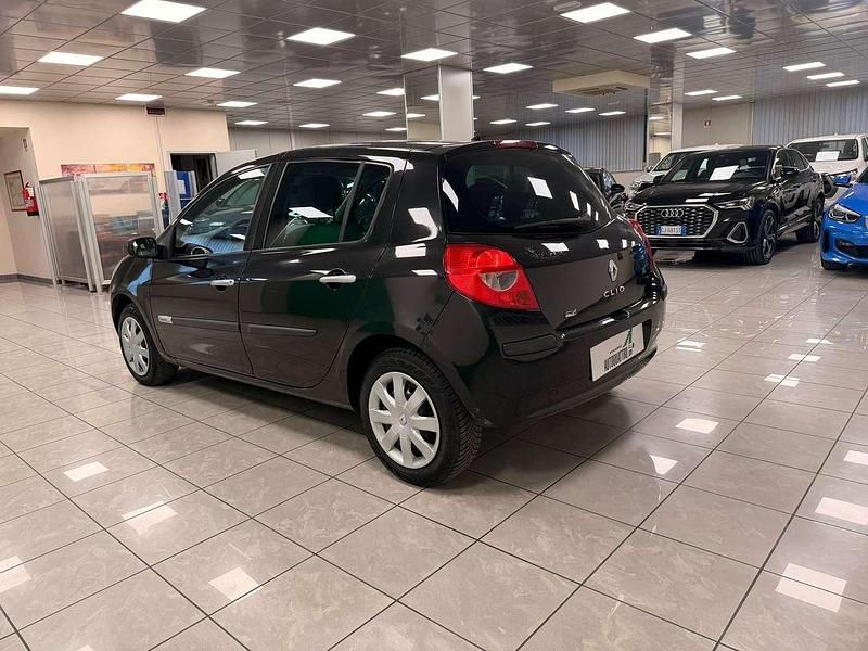 Usata Renault Clio II 101 CV (74 kW) 2008 Nero Berlina