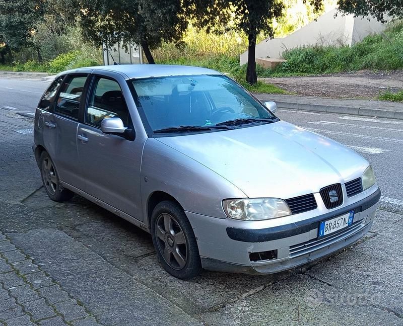 Usata Seat Ibiza 2000 Grigio Utilitaria