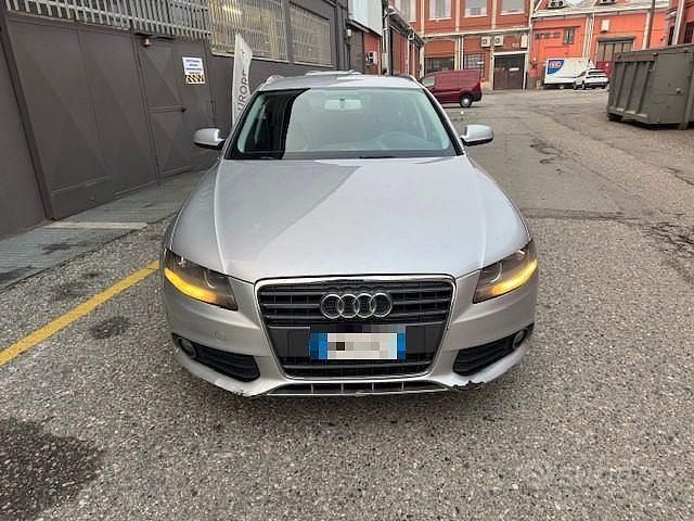 Usata Audi A4 Ambiente 143 CV (105 kW) 2010 Grigio Berlina