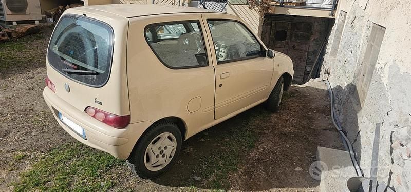 Occasion Fiat 600 54 ch (39 kW) 2005 Citadine