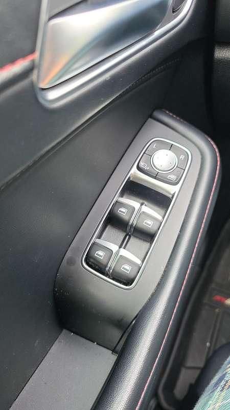 Usata MG HS Comfort 162 CV (119 kW) 2023 Grigio SUV