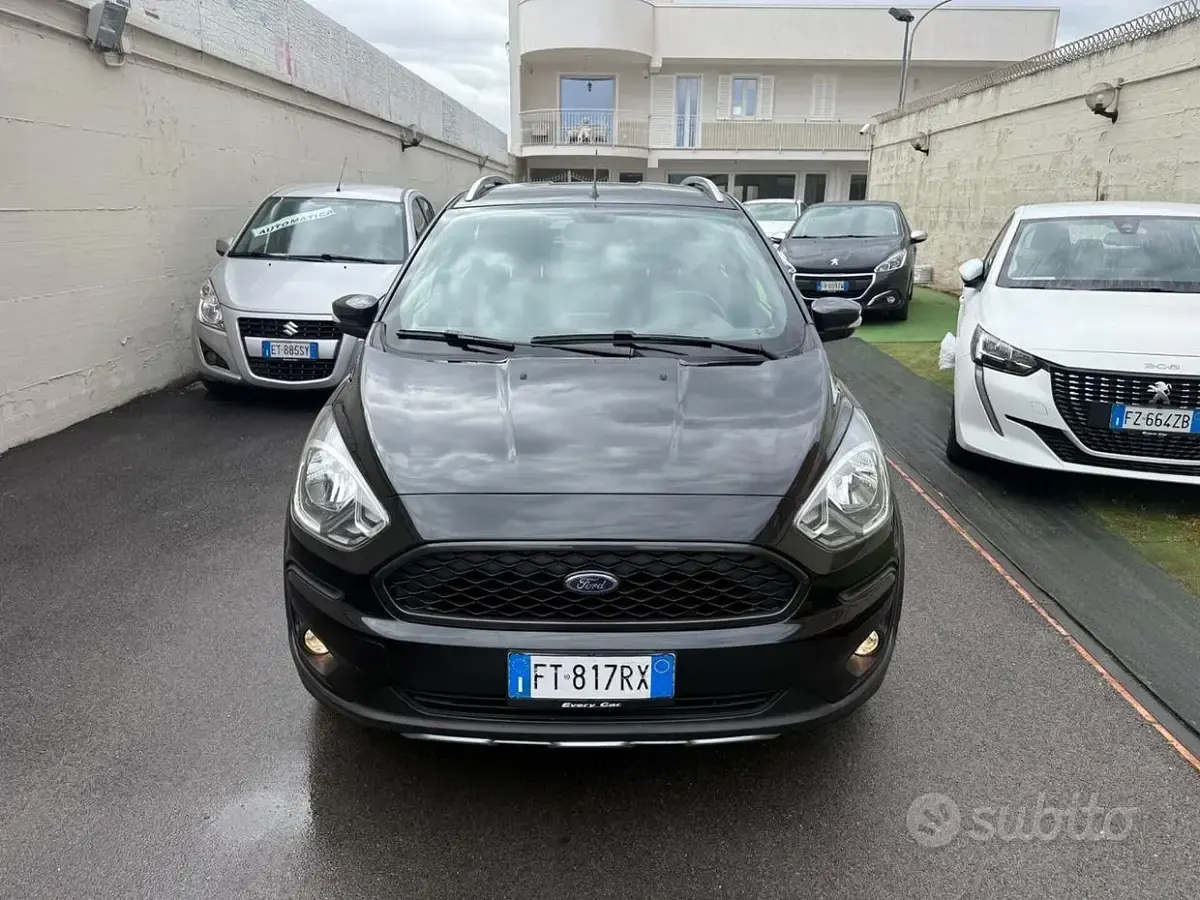 Usata Ford Ka Plus Active 86 CV (63 kW) 2019 Nero Utilitaria