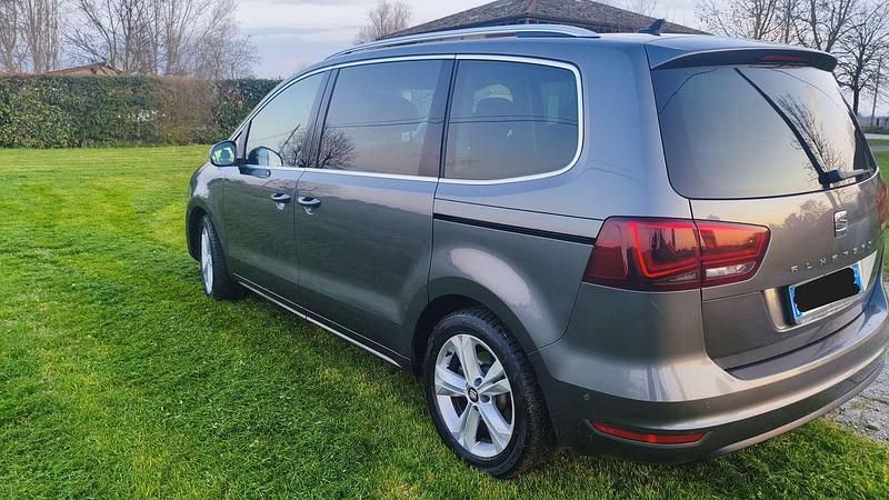 Usata Seat Alhambra XCELLENCE 150 CV (110 kW) 2019 Grigio Monovolume