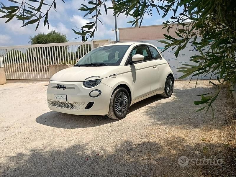 Occasion Fiat 500e Icon 86 kW (118 ch) 2024 Blanc Berline