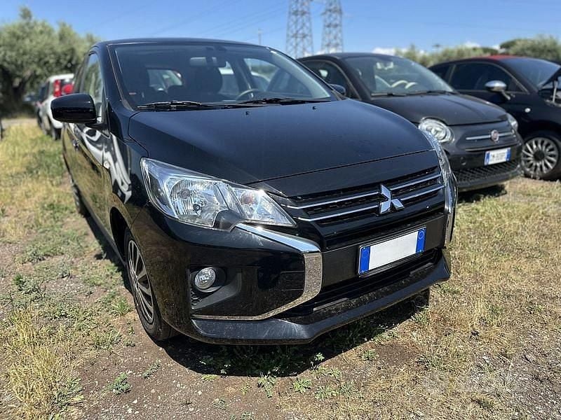 Nero Usata 2024 Mitsubishi Space Star Invite Tre volumi | 9950 € (Ottimo prezzo) - Immagine 1/4