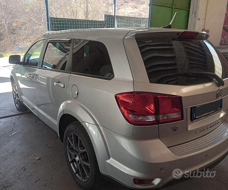 Usata Fiat Freemont 2011 Grigio SUV