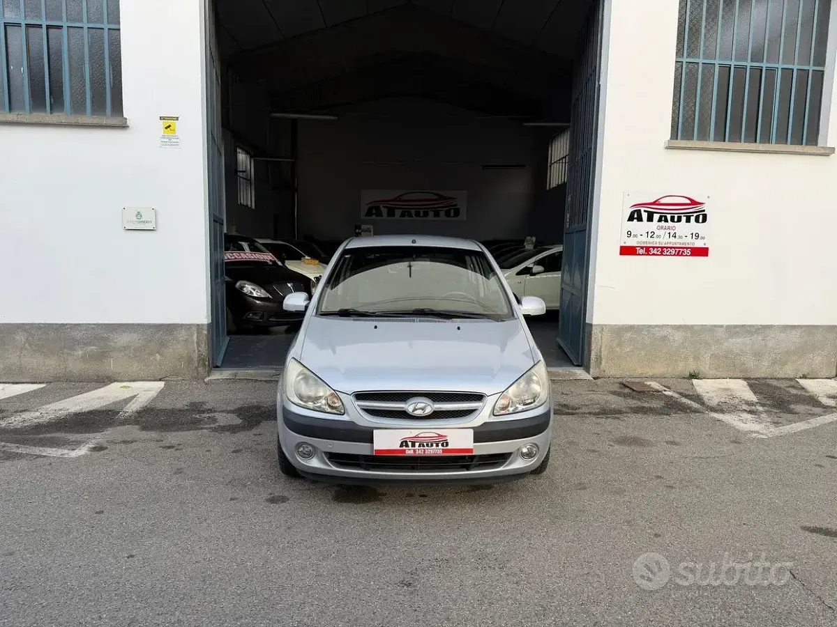 Gebraucht Hyundai Getz Style 88 PS (64 kW) 2007 Grau Kleinwagen