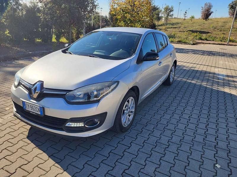 Usata Renault Mégane LIMITED 95 CV (69 kW) 2015 Berlina
