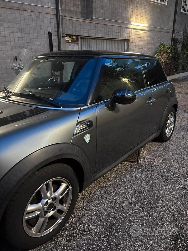 Usata Mini ONE 75 CV (55 kW) 2009 Grigio Utilitaria