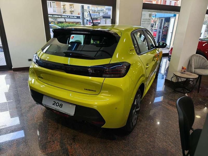 Nuova Peugeot 208 Style 101 CV (74 kW) 2025 Other Utilitaria