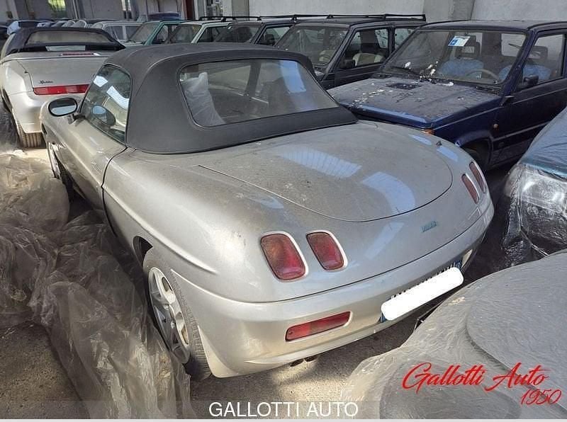 Usata Fiat Barchetta 131 CV (96 kW) 2001 Argento Cabrio