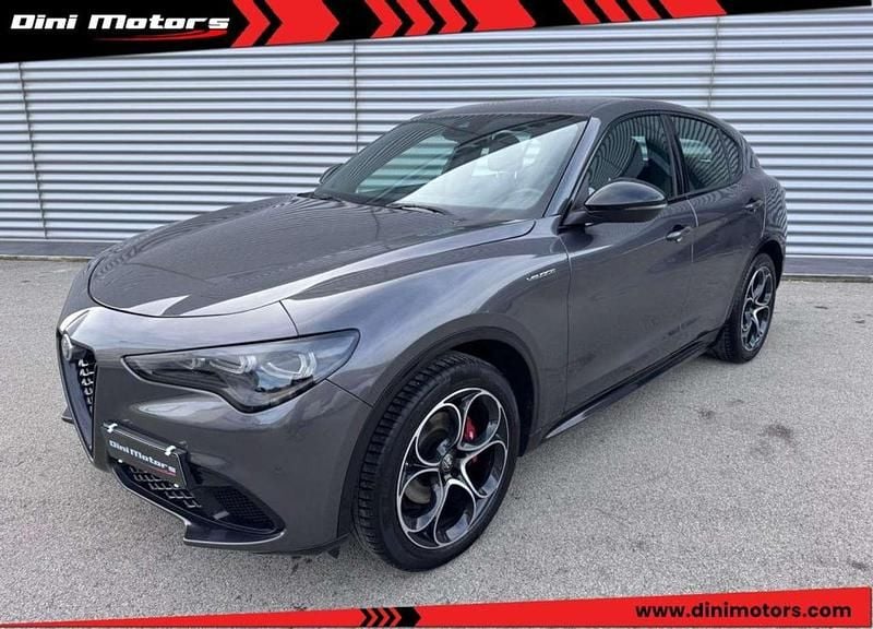 Usata Alfa Romeo Stelvio Veloce 210 CV (154 kW) 2023 Grigio SUV