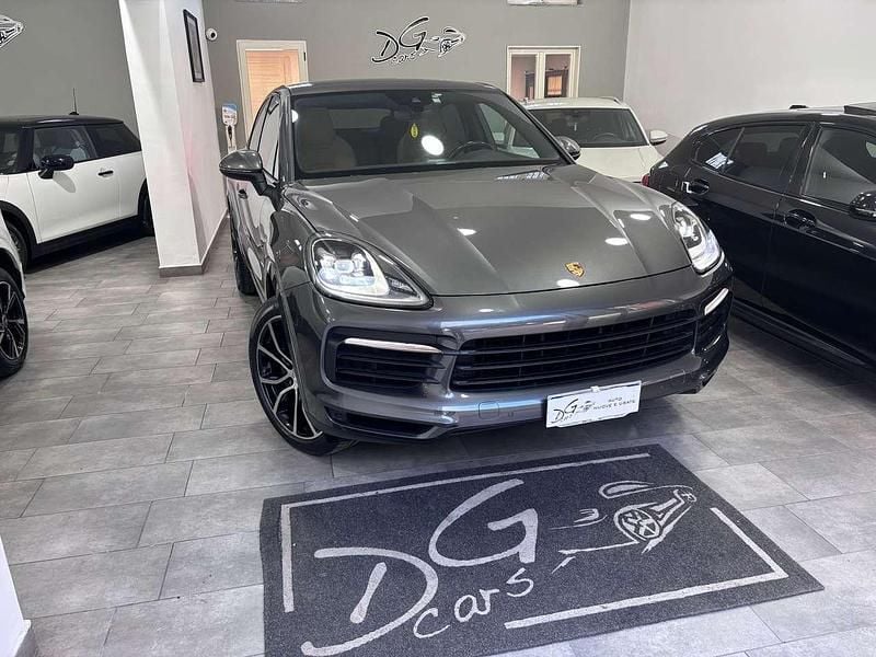 Usata Porsche Cayenne Coupe 340 CV (250 kW) 2019 Grigio Coupé