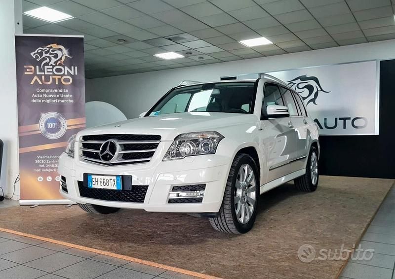 Usata Mercedes GLK250 204 CV (150 kW) 2011 Bianco SUV
