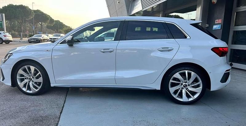 Usata Audi A3 S-Line 116 CV (85 kW) 2022 Bianco Berlina