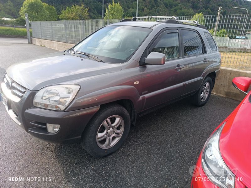 Second-hand Kia Sportage 140 CP (102 kW) 2006 Gri SUV