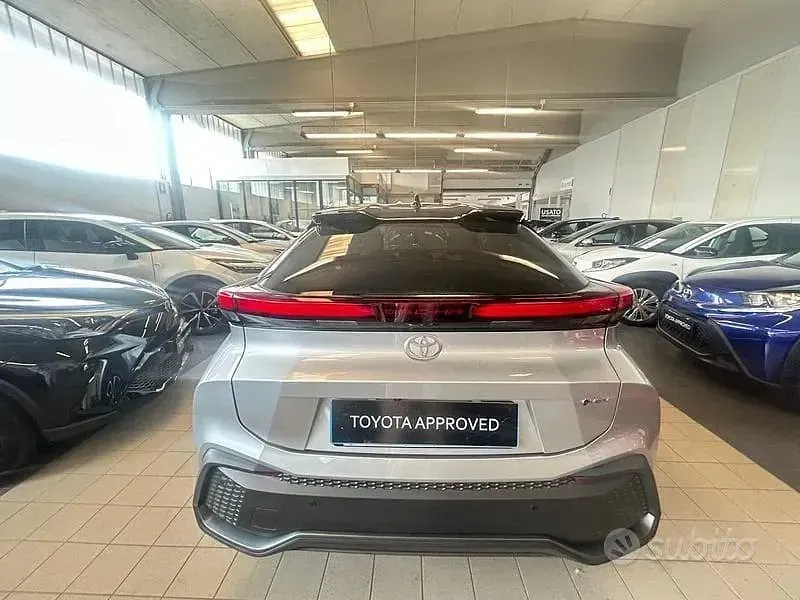 Usata Toyota C-HR Trend 140 CV (102 kW) 2024 Other SUV