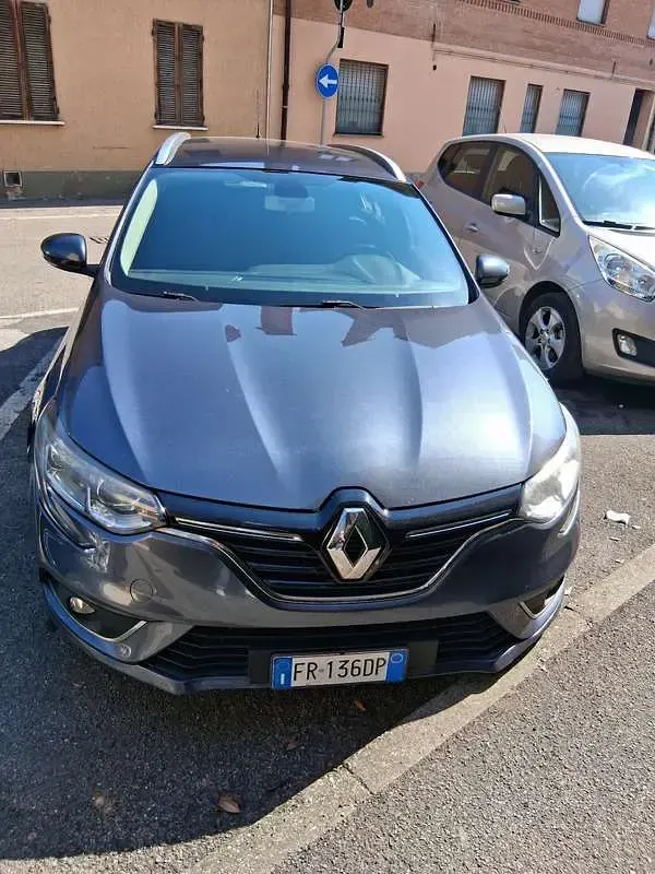 Usata Renault Mégane IV Authentique 80 CV (58 kW) 2018 Berlina