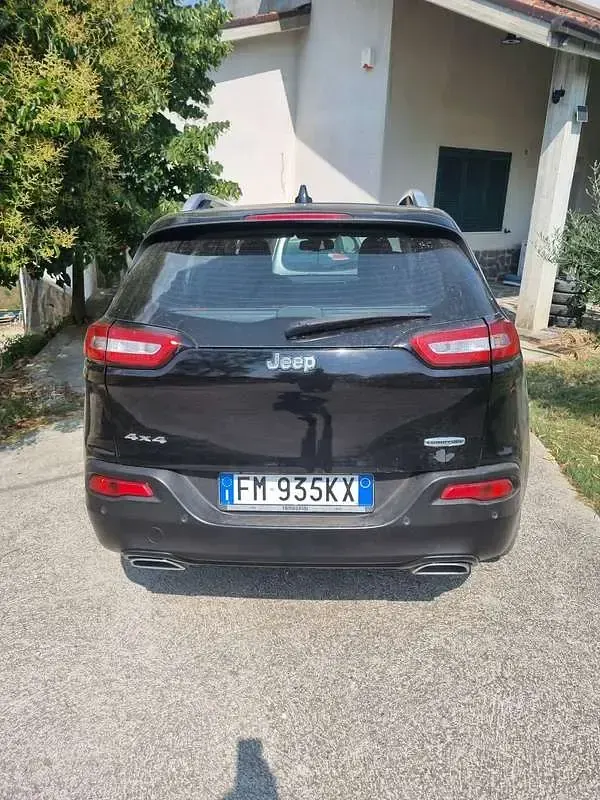 Usata Jeep Cherokee Longitude 185 CV (136 kW) 2017 SUV