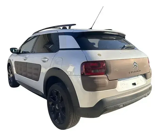 Occasion Citroën C4 Shine 92 ch (67 kW) 2015 Blanc SUV
