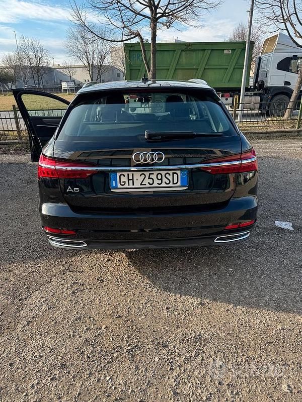 Usata Audi A6 204 CV (150 kW) 2022 Nero Station wagon