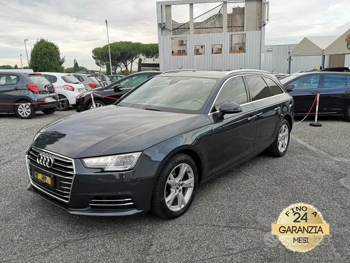 Usata Audi A4 150 CV (110 kW) 2018 Grigio Station wagon
