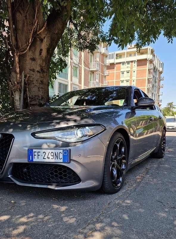 Usata Alfa Romeo Giulia Veloce 211 CV (155 kW) 2017 Berlina
