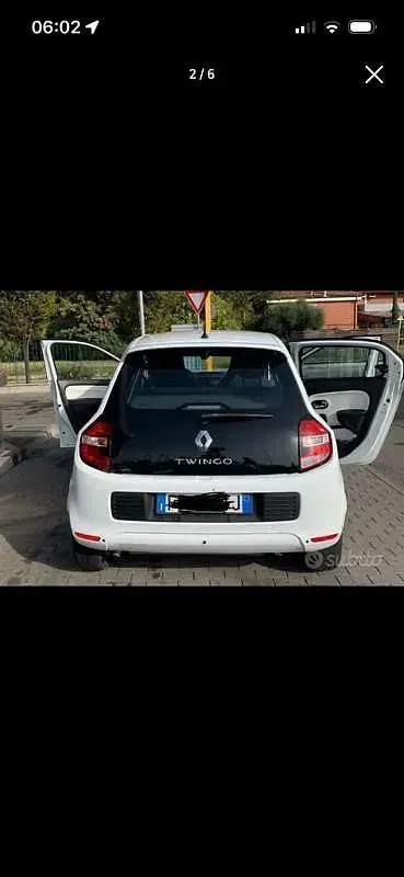Usata Renault Twingo SE 71 CV (52 kW) 2015 Utilitaria