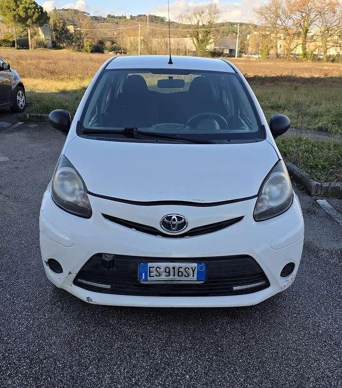 Occasion Toyota Aygo Connect Style 68 ch (50 kW) 2013 Citadine