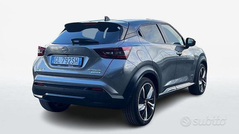 Usata Nissan Juke 143 CV (105 kW) 2022 Grigio scuro SUV