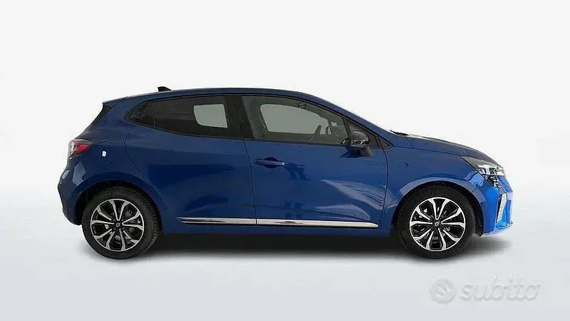 Usata Renault Clio V 91 CV (66 kW) 2025 Blu/azzurro Berlina