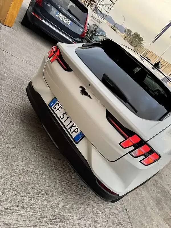 Usata Ford Mustang Extended Range 136 CV (100 kW) 2021