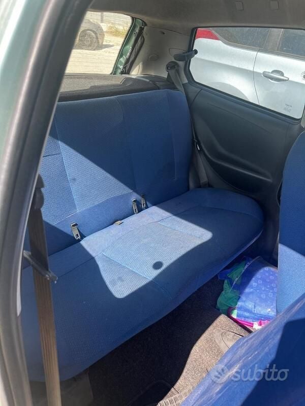 Usata Fiat Punto 54 CV (39 kW) 2003 Verde Utilitaria